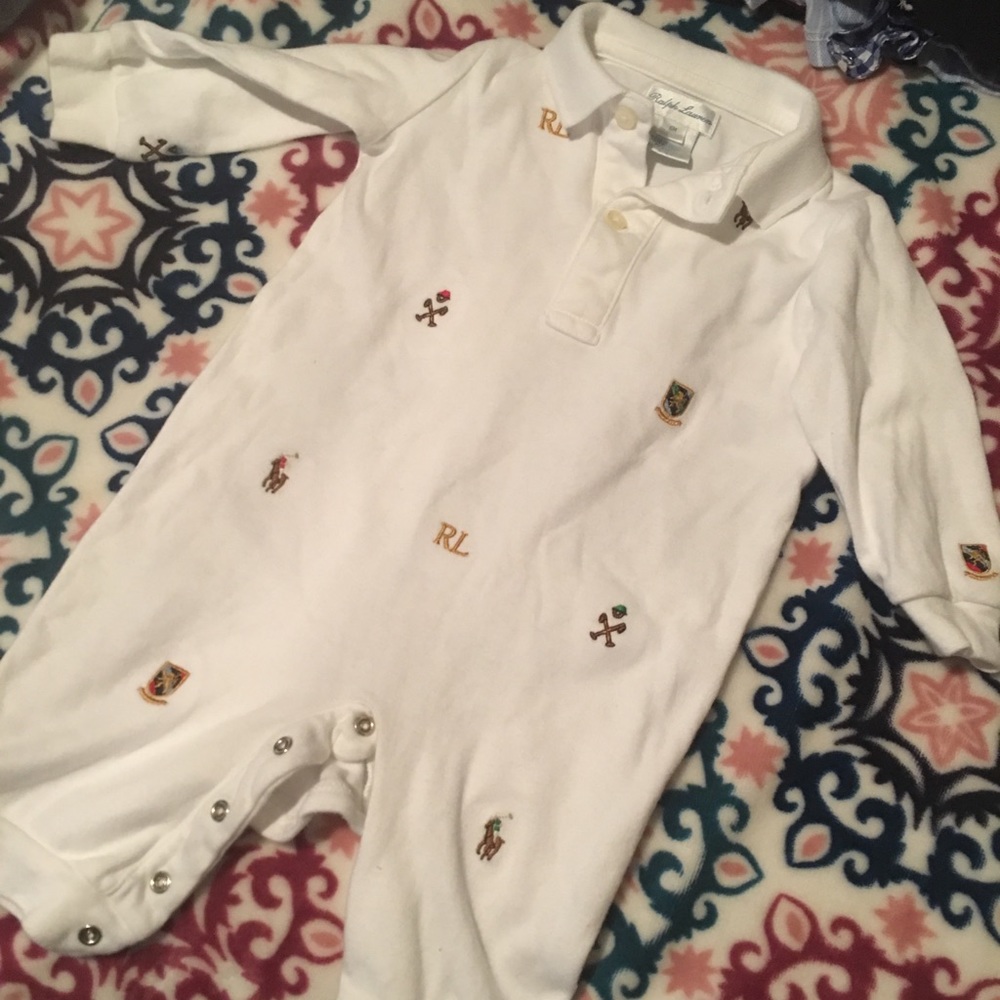 Baby clothes